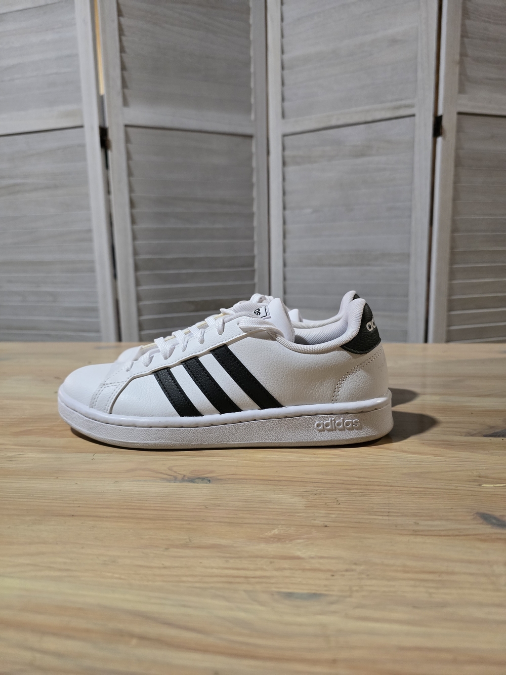 adidas Women's 6.5
